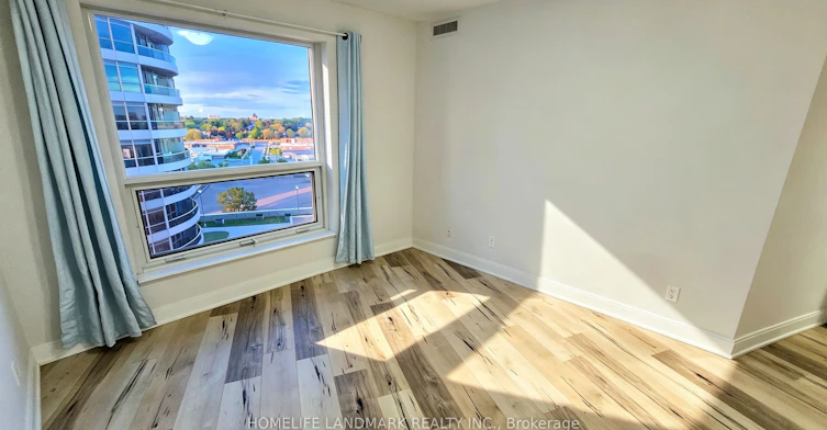 1111-125 Village Green Square, Toronto, ON, M1S 0G3 - 5