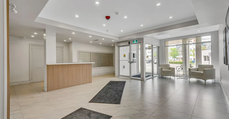 415-50 Lakebreeze Drive, Clarington, ON, L1B 0V9 - 30