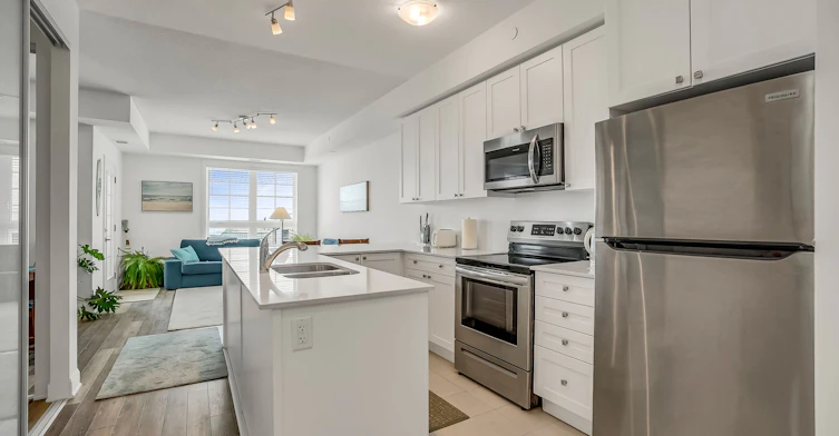 415-50 Lakebreeze Drive, Clarington, ON, L1B 0V9 - 8