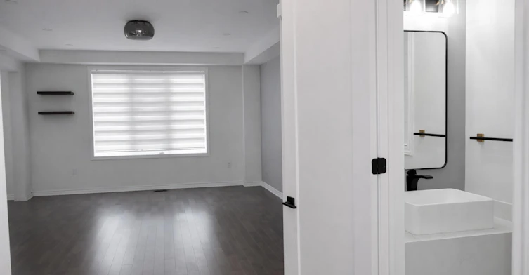 65 Barkerville Drive, Whitby, ON, L1P 0L8 - 5