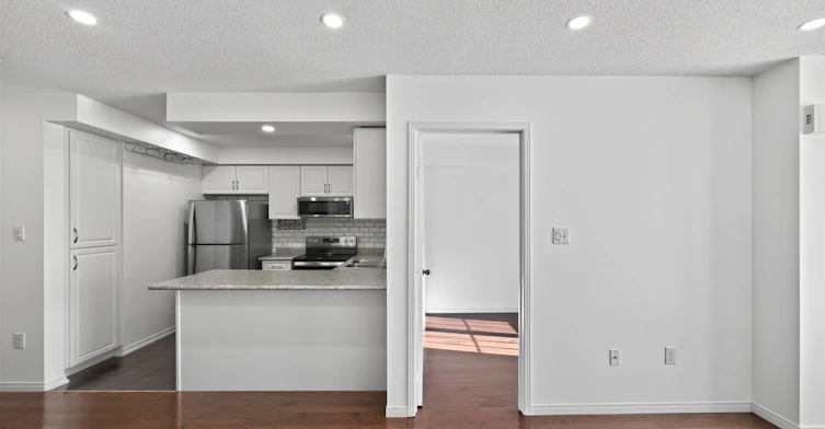 10 Linnell Street, Ajax, ON, L1Z 0K9 - 25