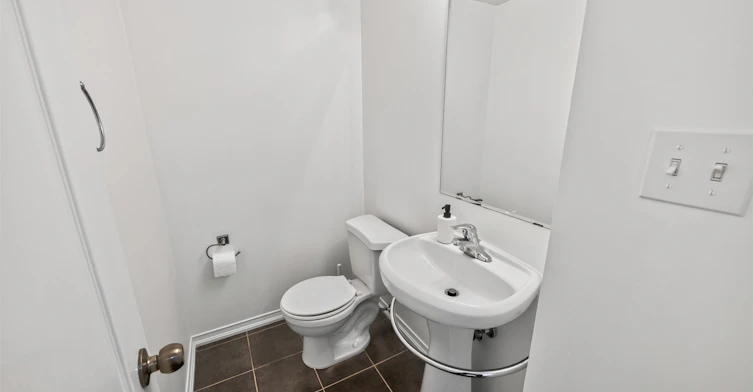 10 Linnell Street, Ajax, ON, L1Z 0K9 - 26