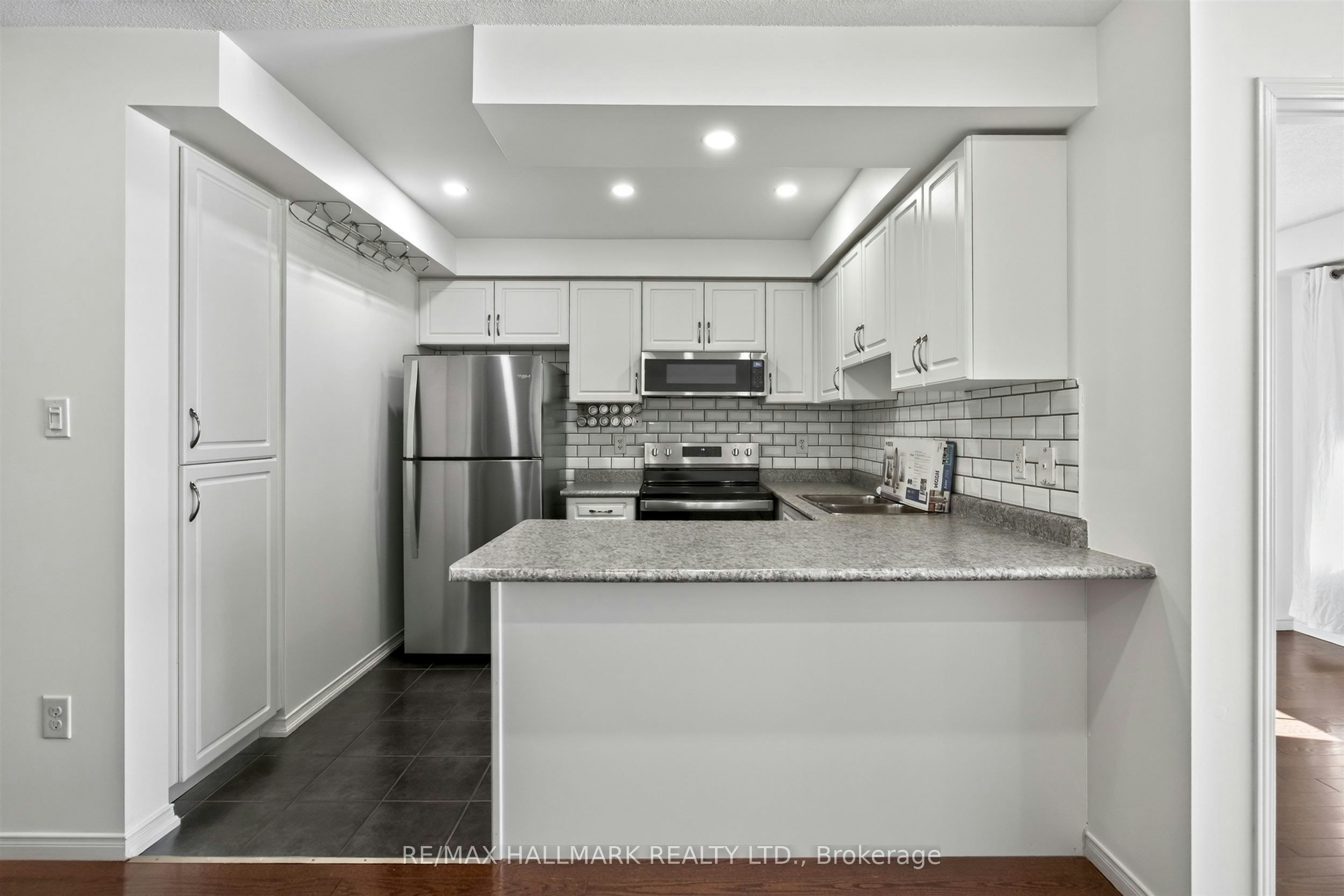 10 Linnell Street, Ajax, ON, L1Z 0K9 - 15