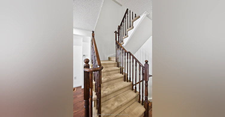 10 Linnell Street, Ajax, ON, L1Z 0K9 - 14