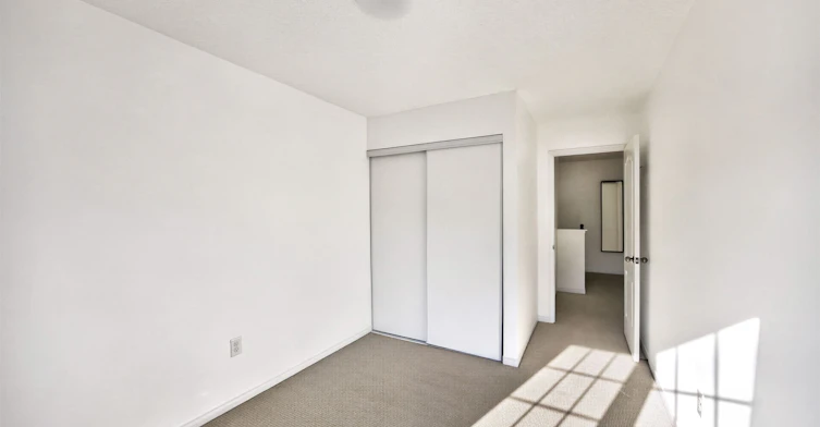 10 Linnell Street, Ajax, ON, L1Z 0K9 - 39