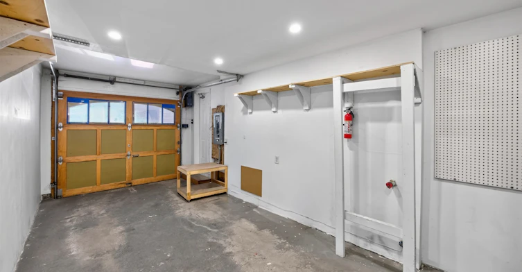 10 Linnell Street, Ajax, ON, L1Z 0K9 - 48