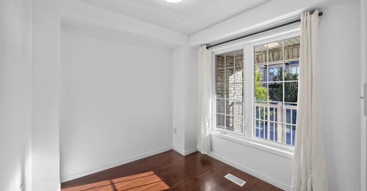 10 Linnell Street, Ajax, ON, L1Z 0K9 - 35