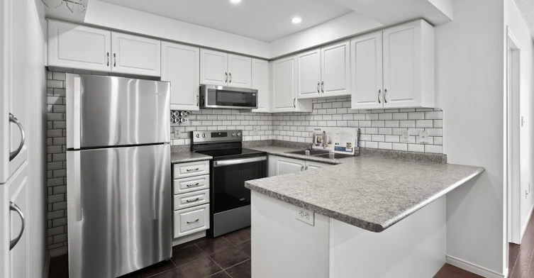 10 Linnell Street, Ajax, ON, L1Z 0K9 - 17