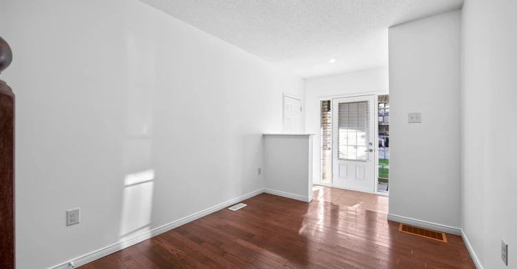 10 Linnell Street, Ajax, ON, L1Z 0K9 - 10