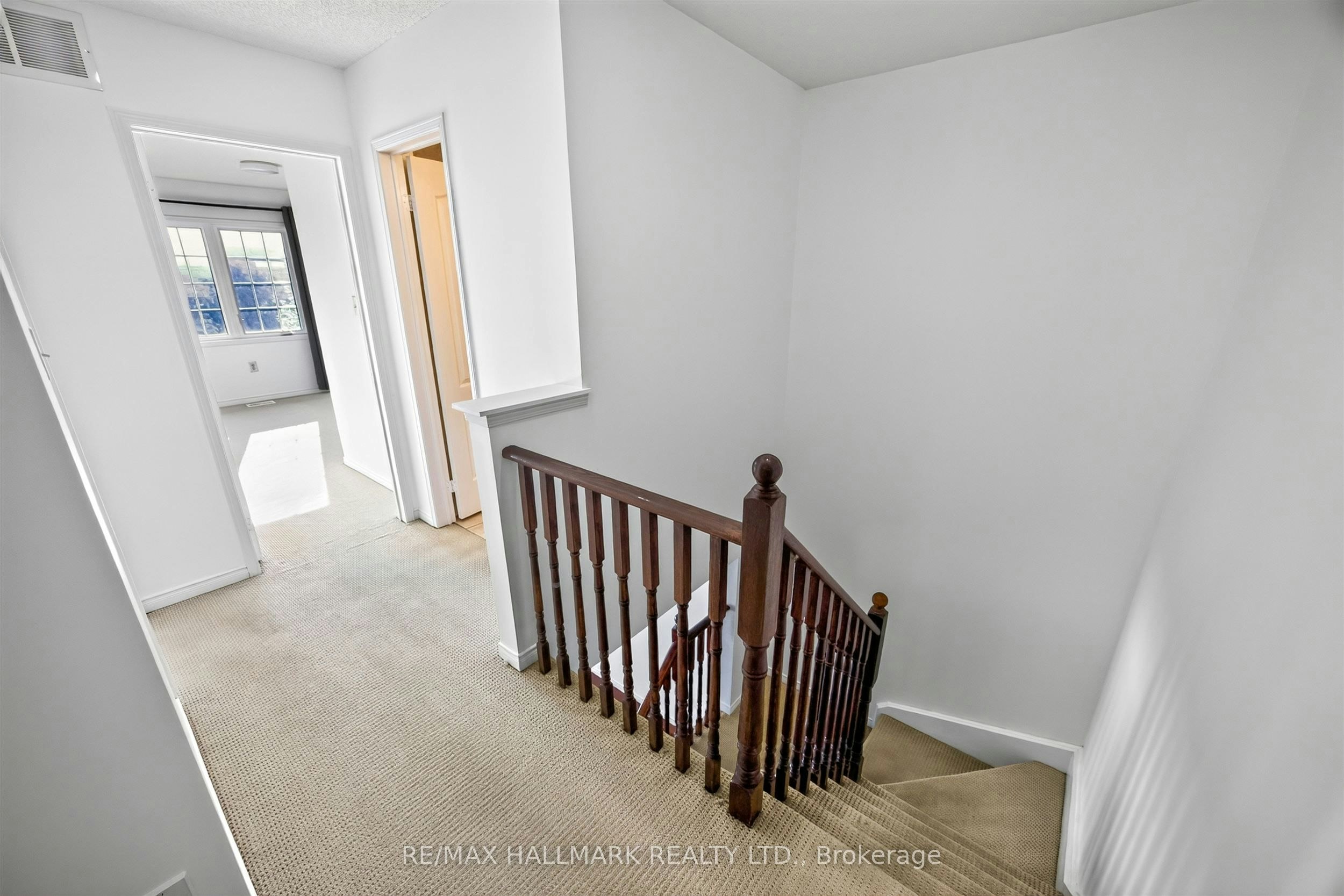 10 Linnell Street, Ajax, ON, L1Z 0K9 - 28