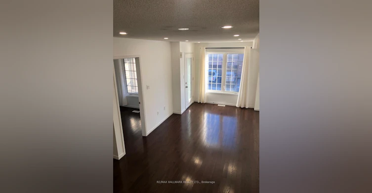 10 Linnell Street, Ajax, ON, L1Z 0K9 - 4