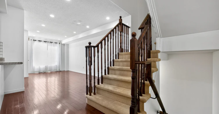 10 Linnell Street, Ajax, ON, L1Z 0K9 - 12