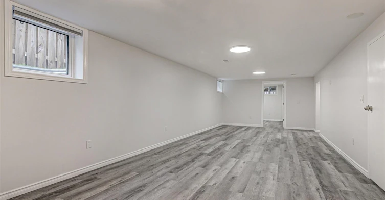 Bsmnt-25 Strike Avenue, Clarington, ON, L1C 1K2 - 7