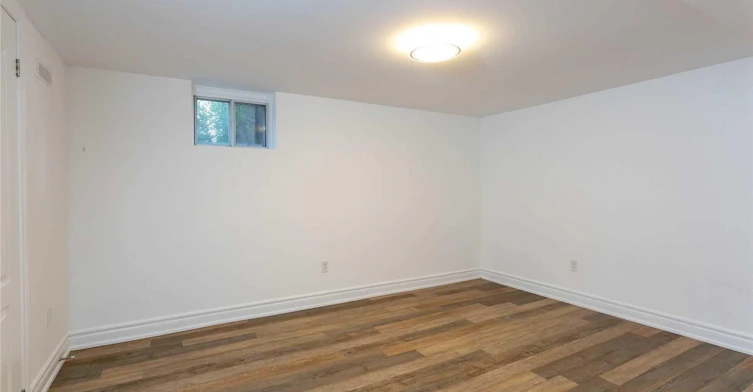 56 Courton Drive, Toronto, ON, M1R 1K8 - 9