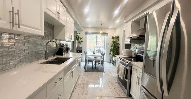 40 Magill Drive, Ajax, ON, L1T 3H7 - 3