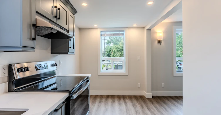 3-1 Hassard Avenue, Toronto, ON, M4K 3N3 - 11