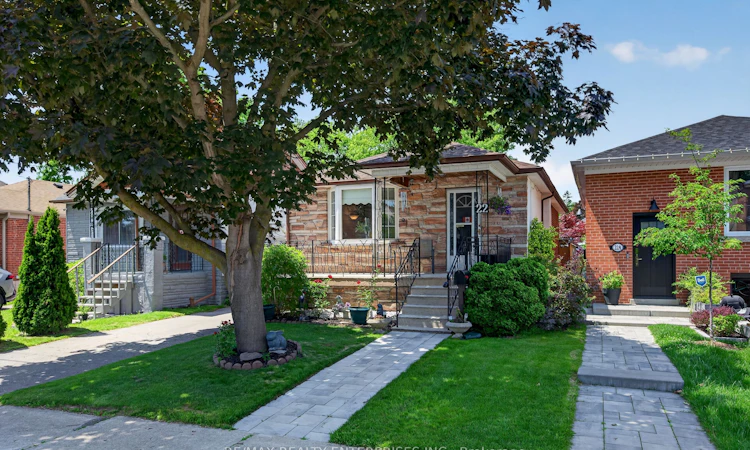 22 Atlee Avenue