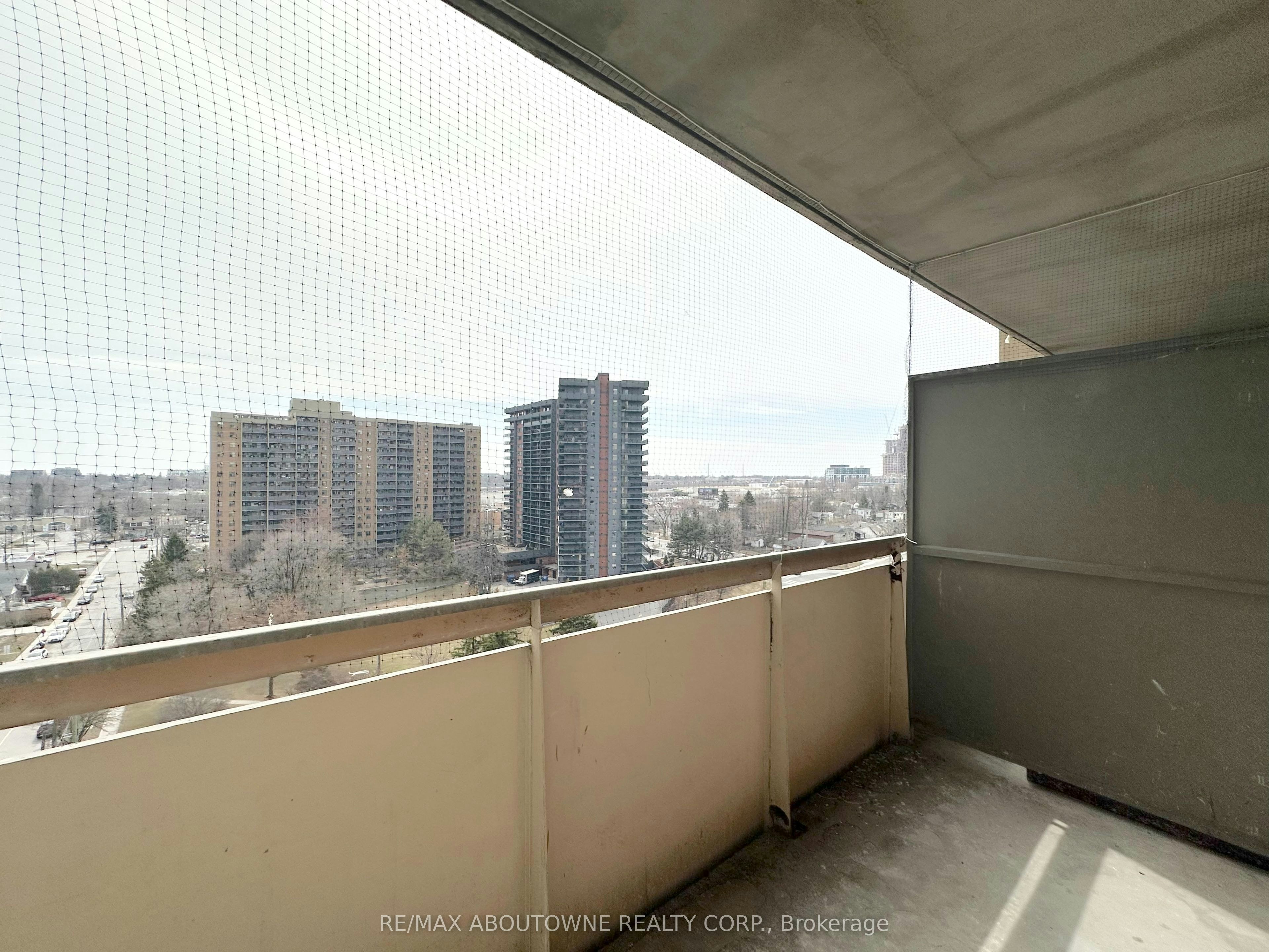 1021-30 Denton Avenue, Toronto, ON, M1L 4P2 - 10