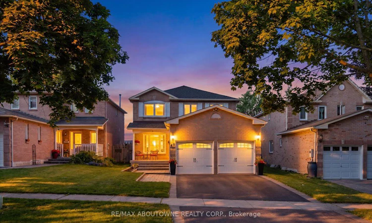 45 Willcocks Crescent