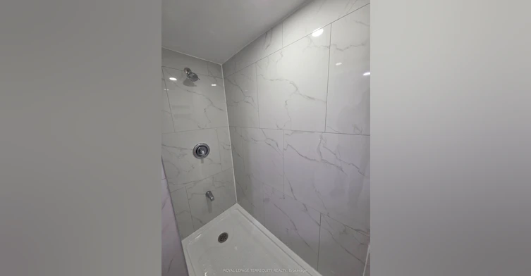 214 Clonmore Drive, Toronto, ON, M1N 1Y1 - 3
