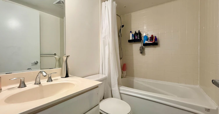 2101-38 Lee Centre Drive, Toronto, ON, M1H 3J7 - 13