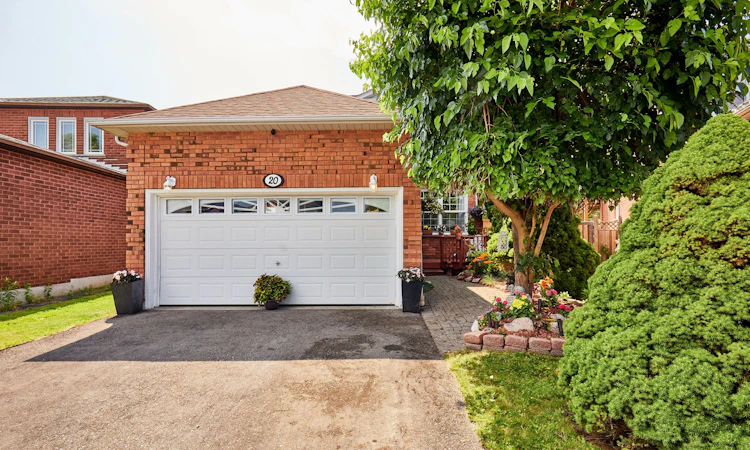 20 Old Colony Drive