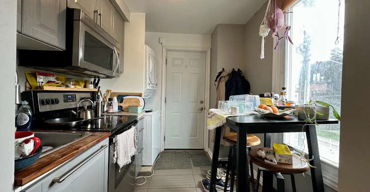 Upper-129 Munro Street, Toronto, ON, M4M 2B8 - 7