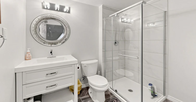 12 Ballantyne Drive, Ajax, ON, L1T 4H8 - 46