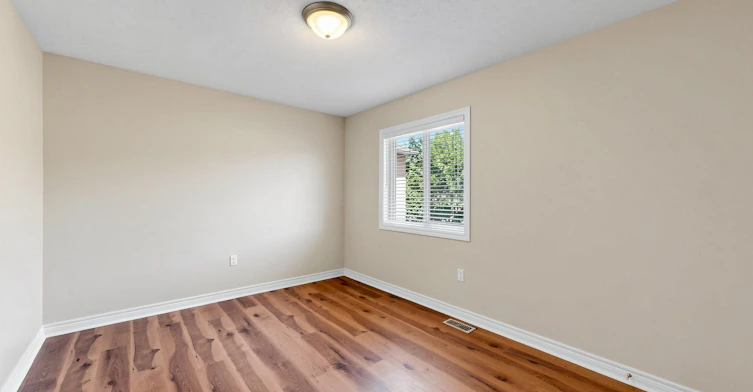 12 Ballantyne Drive, Ajax, ON, L1T 4H8 - 34