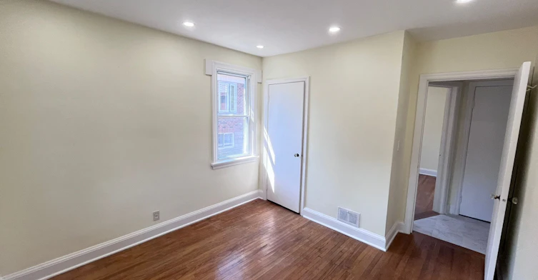 Main flloor-224 College Avenue, Oshawa, ON, L1J 1R7 - 11