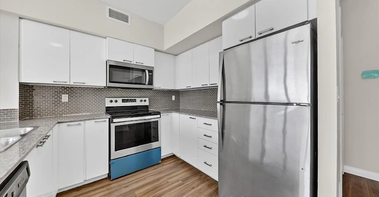 PH08-2152 Lawrence Avenue E, Toronto, ON, M1R 3A8 - 31
