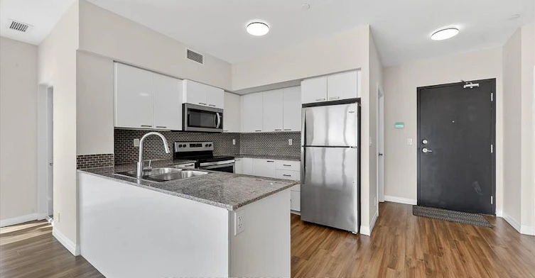 PH08-2152 Lawrence Avenue E, Toronto, ON, M1R 3A8 - 18