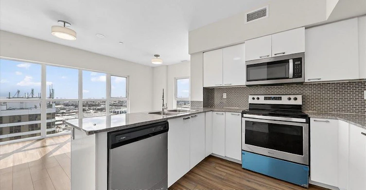 PH08-2152 Lawrence Avenue E, Toronto, ON, M1R 3A8 - 30