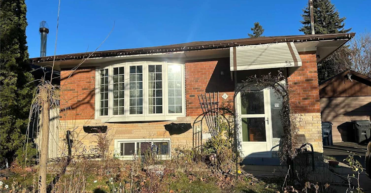11 Ingrid Drive, Toronto, ON, M1G 3A5