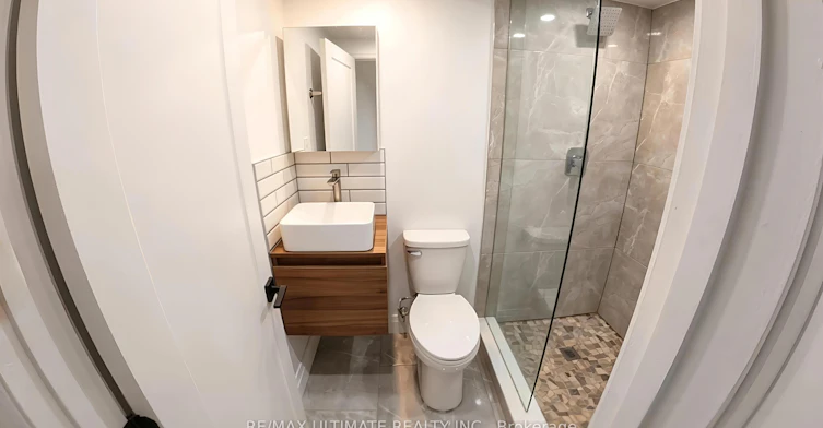 Lower Level-610 Cartier Avenue, Oshawa, ON, L1J 2C8 - 10