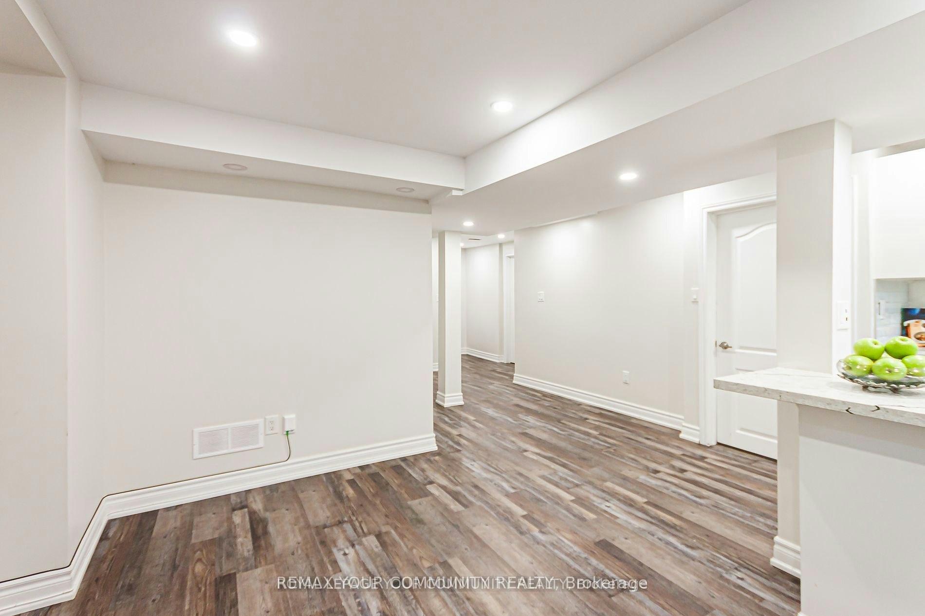 Bsmt-33 Durness Avenue, Toronto, ON, M1B 4W4 - 16