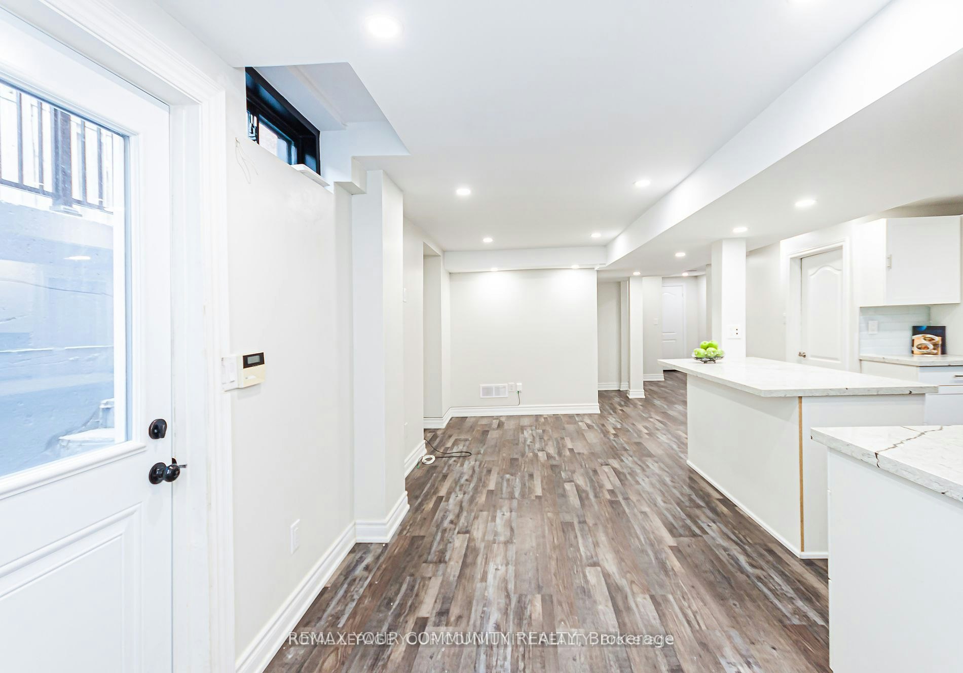 Bsmt-33 Durness Avenue, Toronto, ON, M1B 4W4 - 6