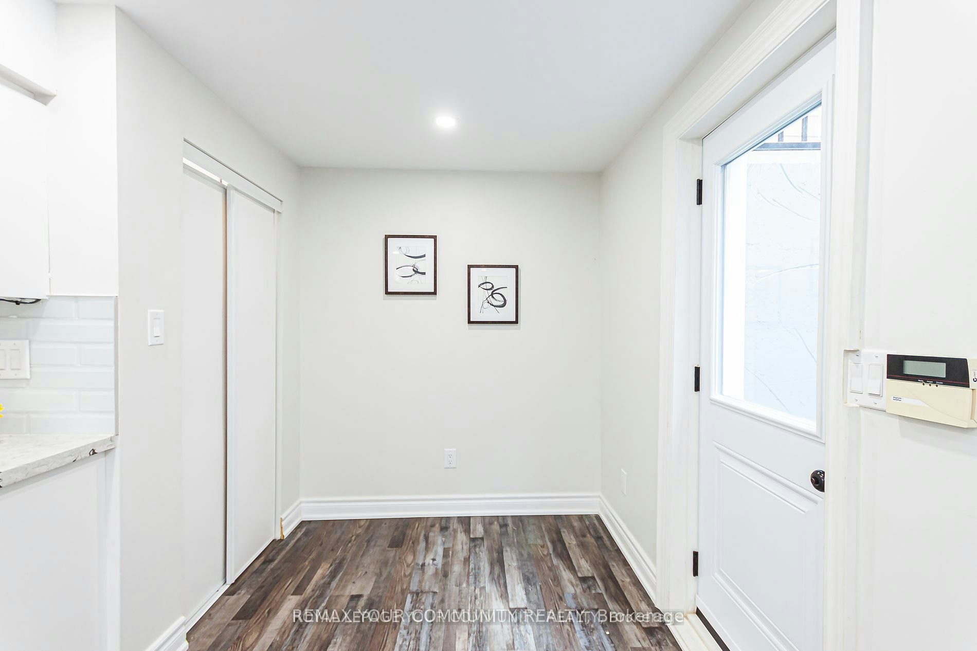 Bsmt-33 Durness Avenue, Toronto, ON, M1B 4W4 - 5