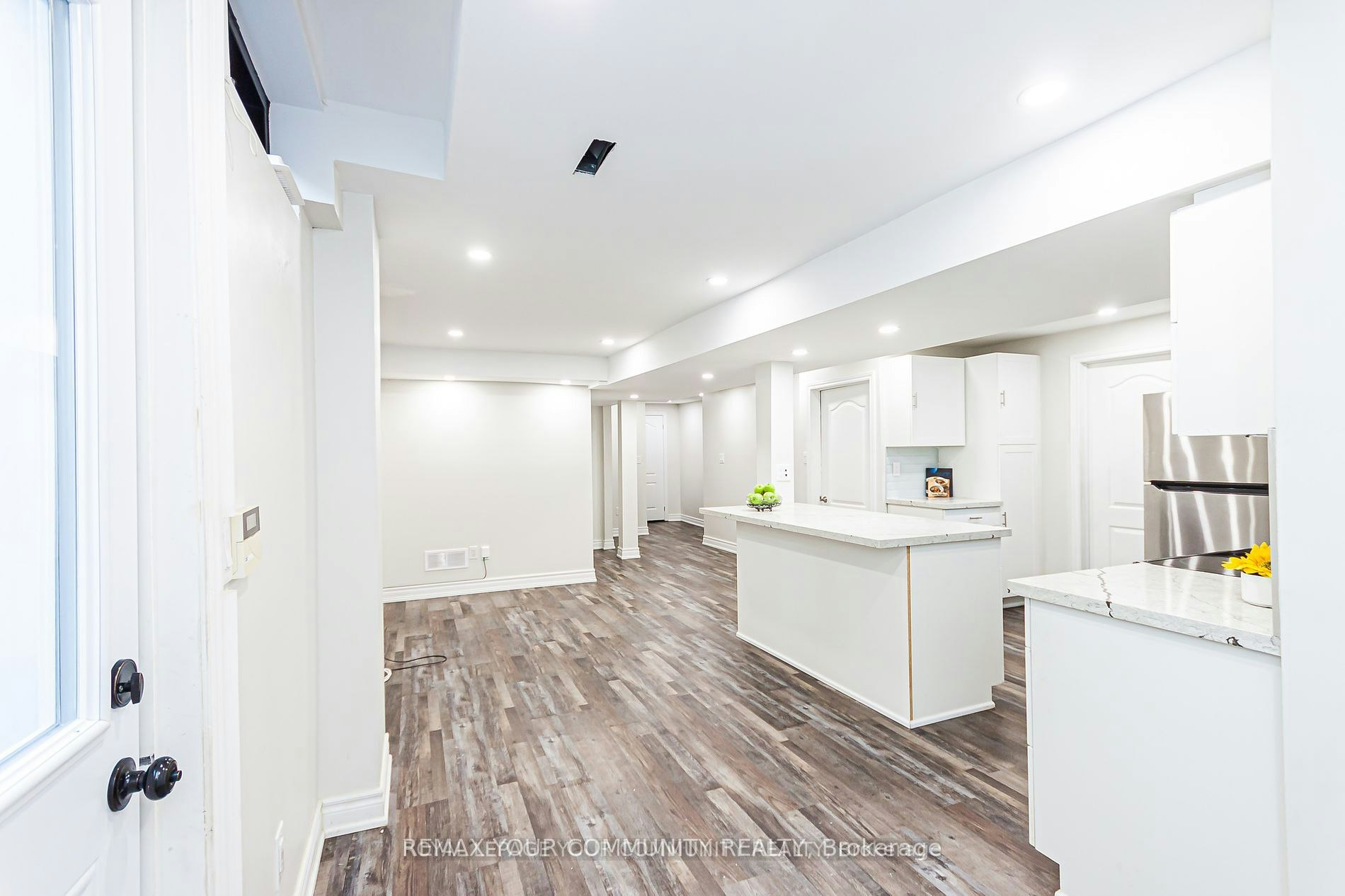 Bsmt-33 Durness Avenue, Toronto, ON, M1B 4W4 - 8