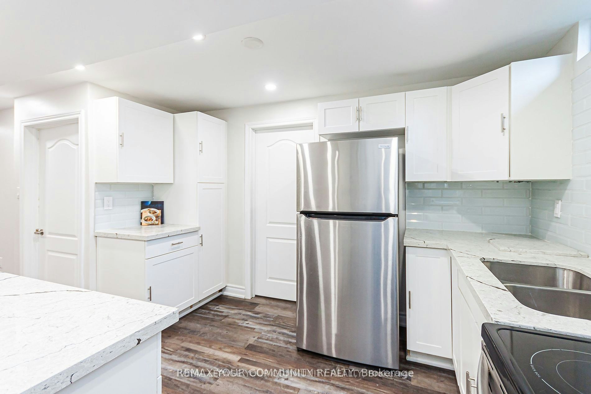 Bsmt-33 Durness Avenue, Toronto, ON, M1B 4W4 - 11