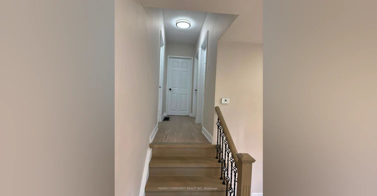 56 Stonehenge Crescent, Toronto, ON, M1G 2P6 - 9