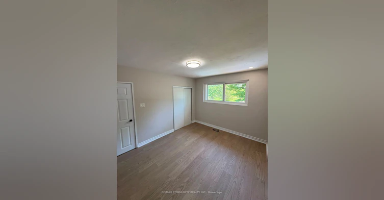 56 Stonehenge Crescent, Toronto, ON, M1G 2P6 - 10