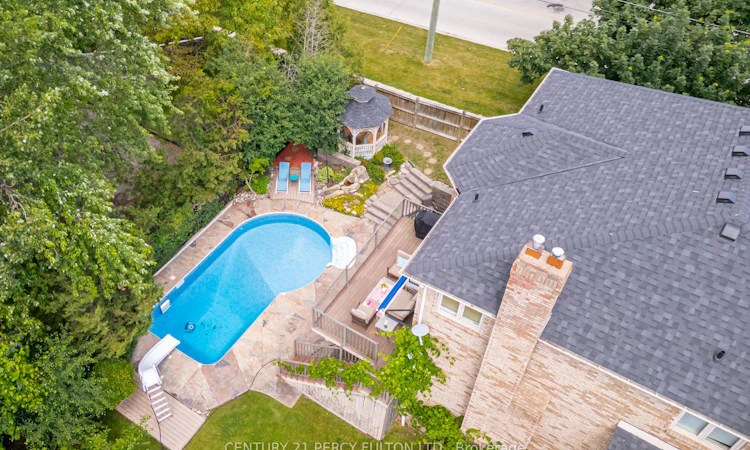 898 Baylawn Drive
