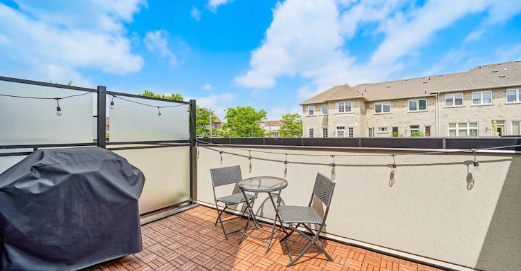 110-3686 St Clair Avenue E, Toronto, ON, M1M 0E4 - 6