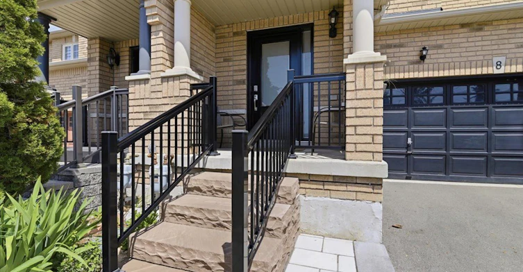 8 Culver Lane, Toronto, ON, M1X 2E2 - 3