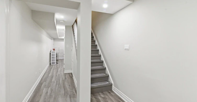 8 Culver Lane, Toronto, ON, M1X 2E2 - 28