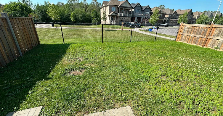 2 Bruce Cameron Drive, Clarington, ON, L1C 4A1 - 40