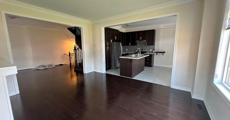 2 Bruce Cameron Drive, Clarington, ON, L1C 4A1 - 6