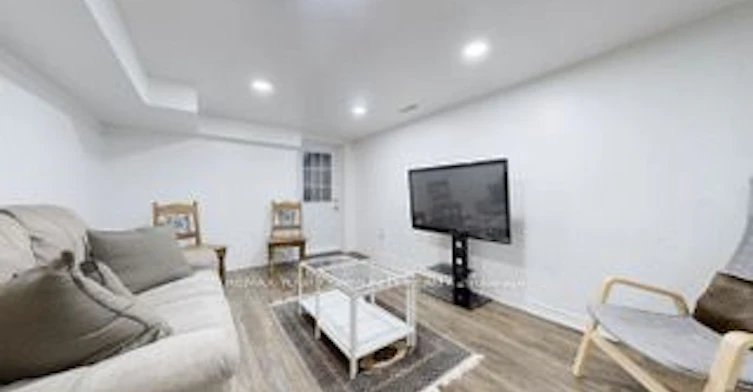 Bsmt Apartment-609 Flavelle Court, Pickering, ON, L1V 3W6 - 3