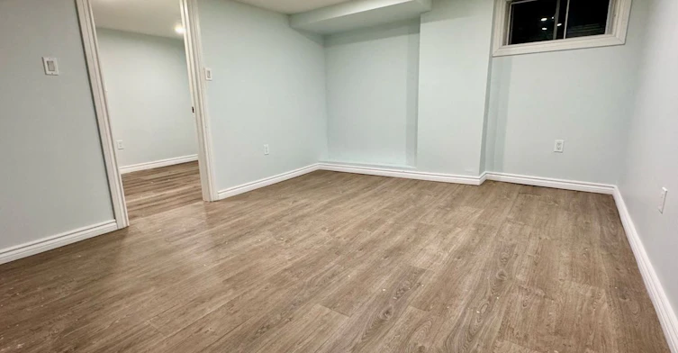 LOWER-96 Hiawatha Road, Toronto, ON, M4L 2X8 - 6